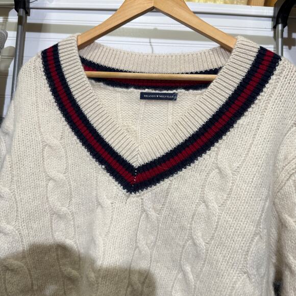 Brandy Melville Nikki VNeck Tennis Sweater Cableknit Wool Blend Oversized - Picture 4 of 11